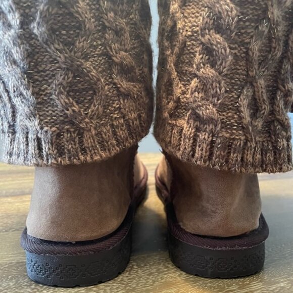 Muk Luk Boots Size 7 - Picture 3 of 11